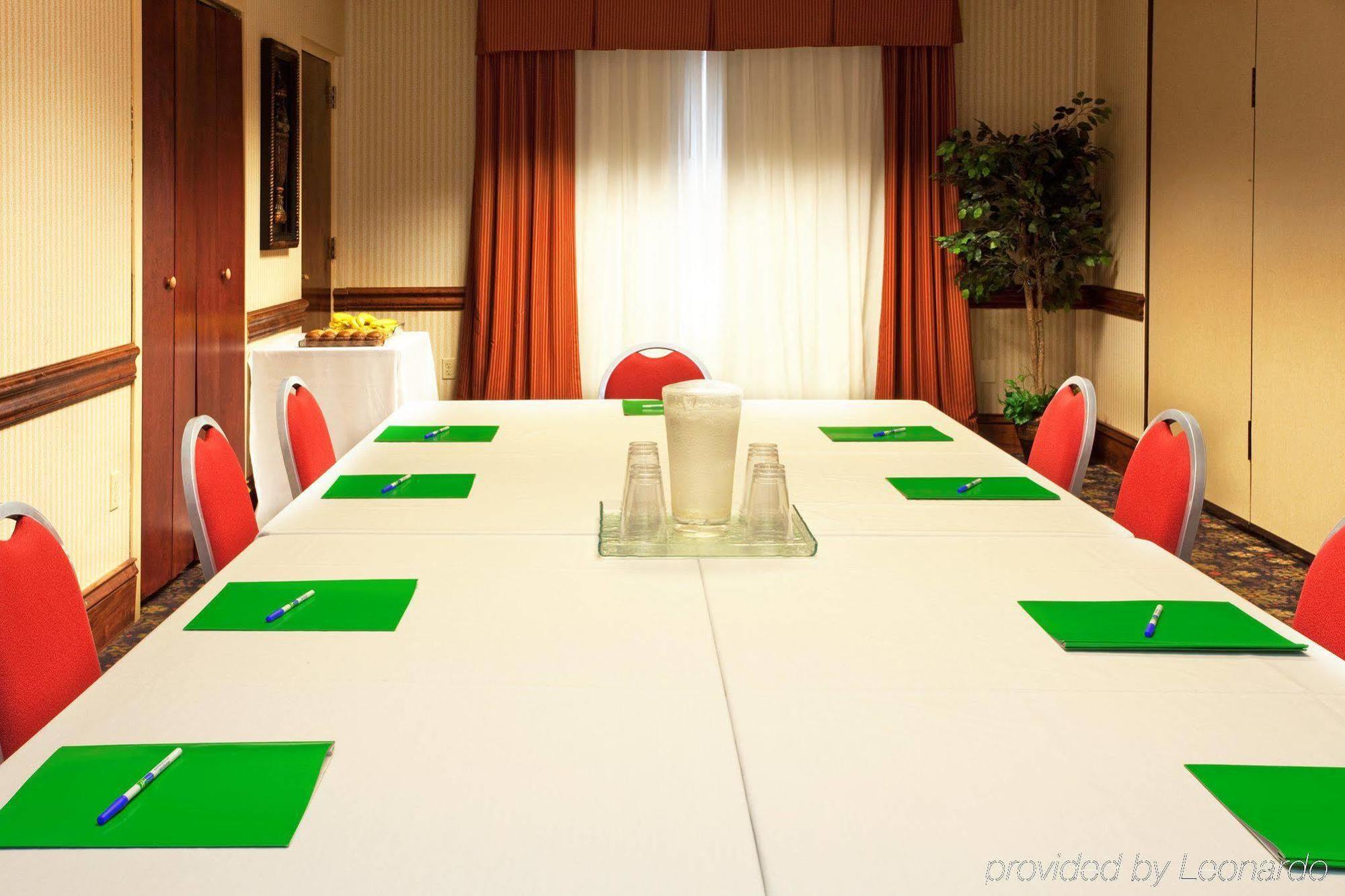 Holiday Inn Express Hotel & Suites Scott-Lafayette West By Ihg Negócio foto